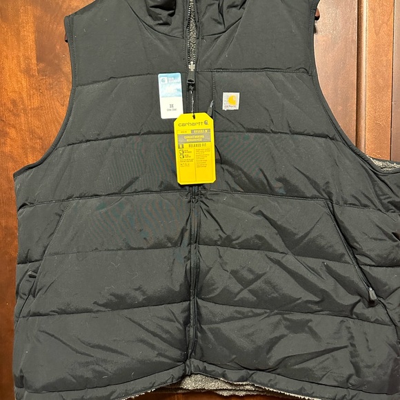 Brand new with tags Carhart Montana Insulated Vest Relaxed Fit - Picture 3 of 7